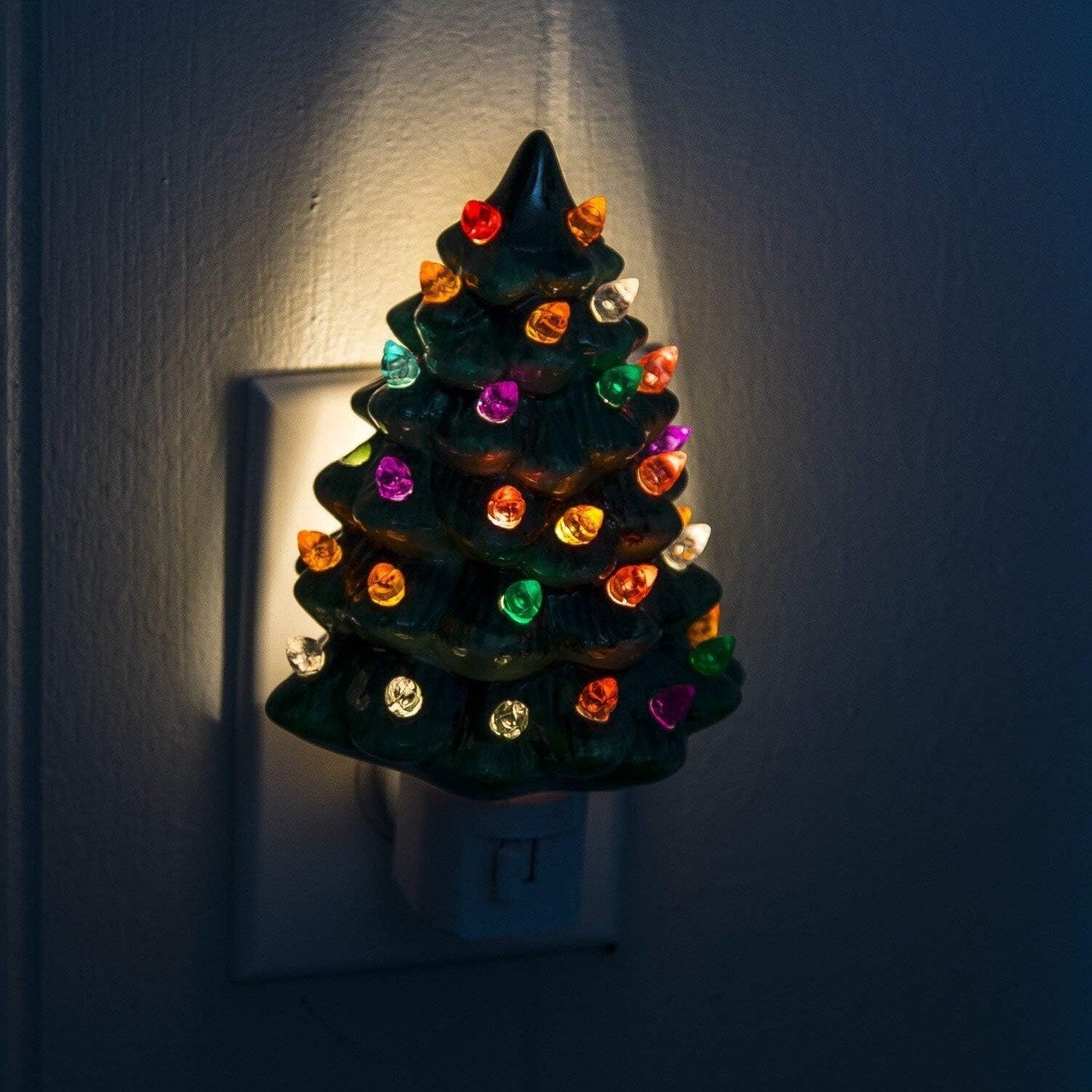 🏆Flash Sale⚡ 50K+ SOLD! Almost Gone-💥Christmas Tree Night Light